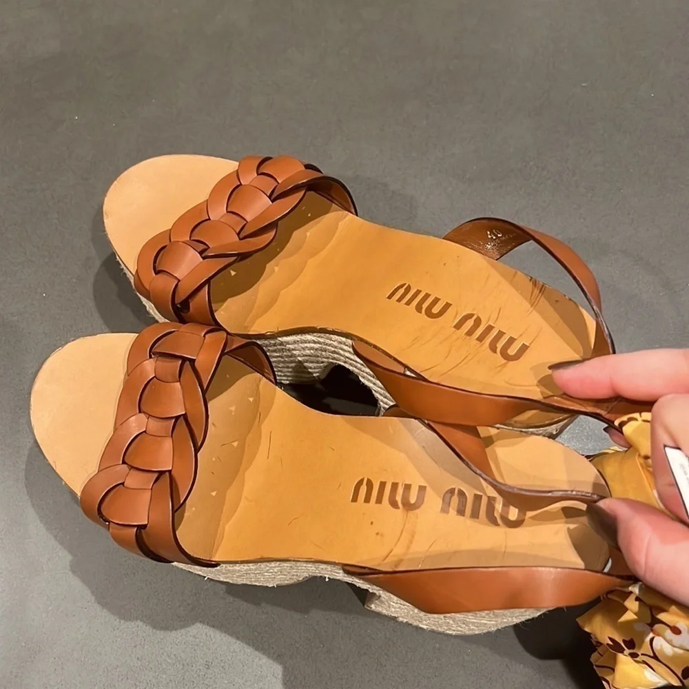Miu Miu | NWOB Leather Platform Sandals with Yellow Ankle Straps - Size IT 40